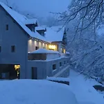 Gavarnie Fuer 8 Personen Und 4 By Interhome *