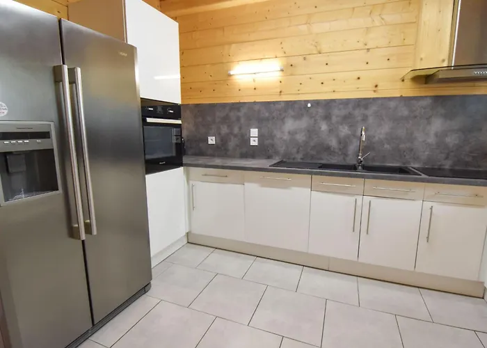 Gavarnie Fuer 8 Personen Und 4 By Interhome